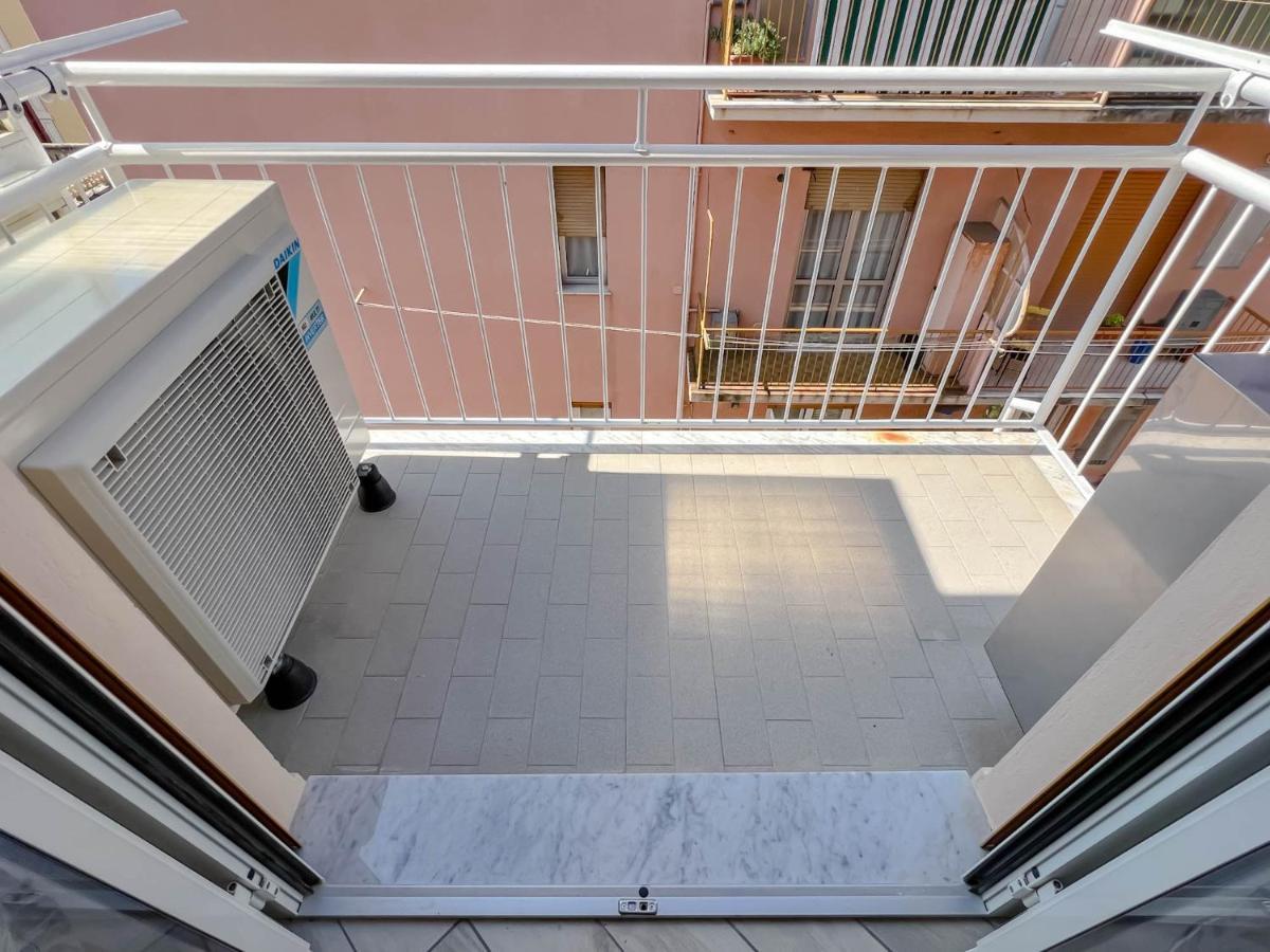 Trilocale Super Ristrutturato Varazze Bagian luar foto
